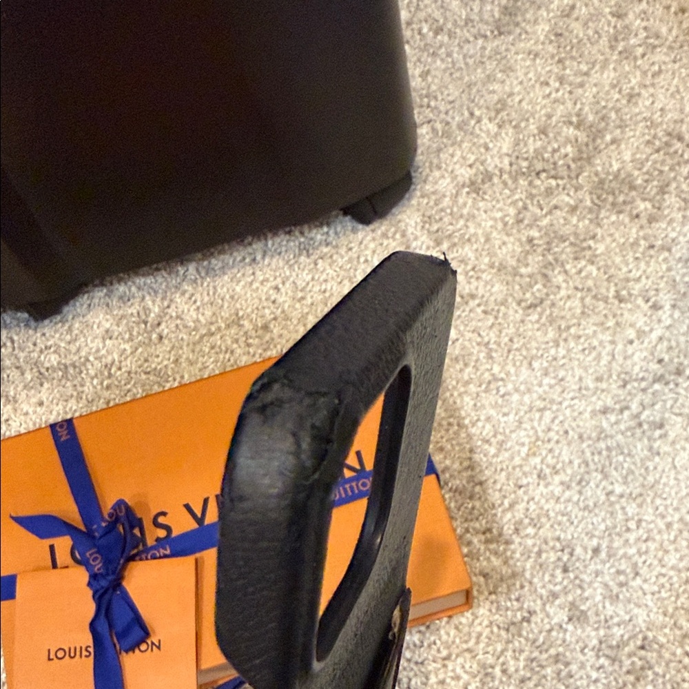 Louis Vuitton Monogram Black and Brown Phone Case - Picture 3 of 8